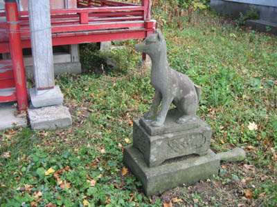 忍路神社きつねA.jpg